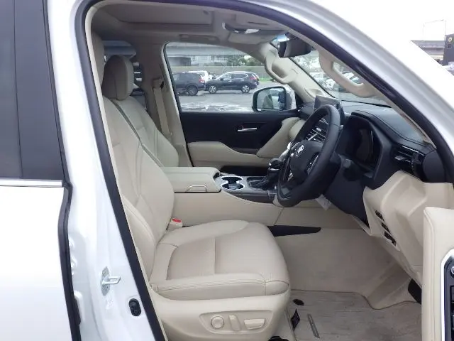 TOYOTA LAND CRUISER thumbnail 10