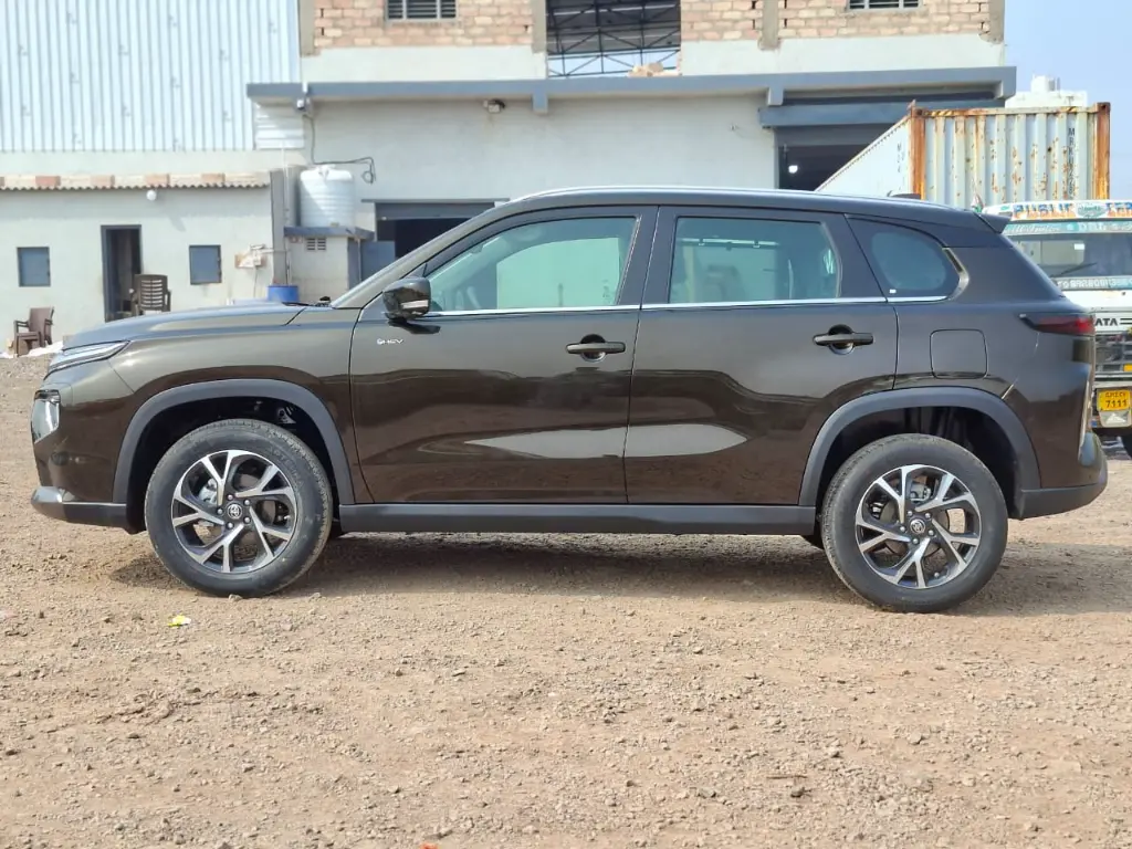 TOYOTA HYRYDER thumbnail 3