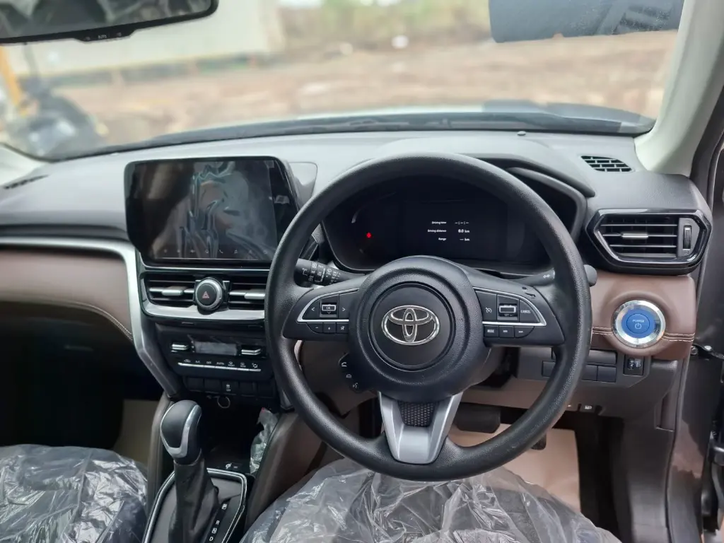 TOYOTA HYRYDER thumbnail 9