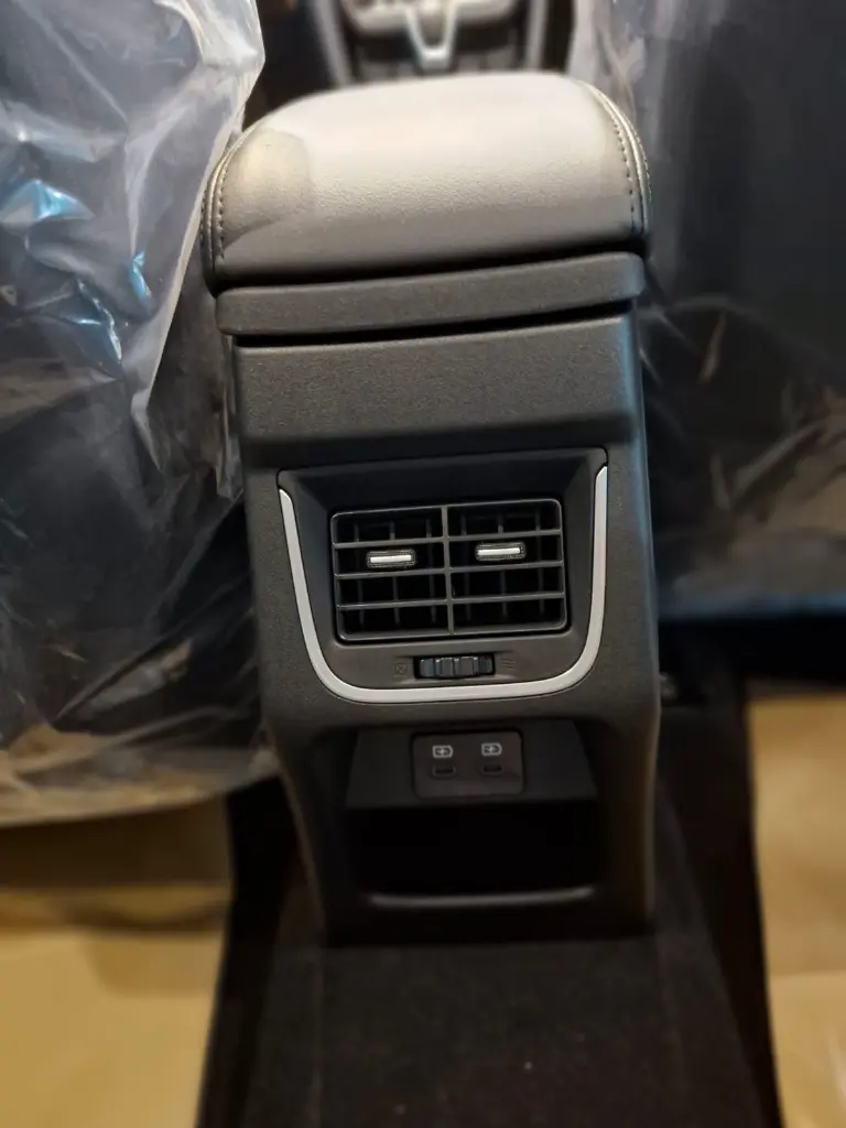TOYOTA HYRYDER thumbnail 10