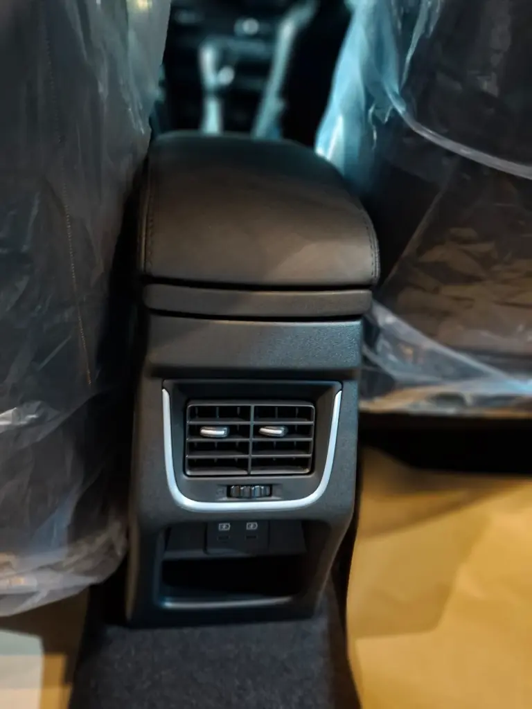 TOYOTA HYRYDER thumbnail 10