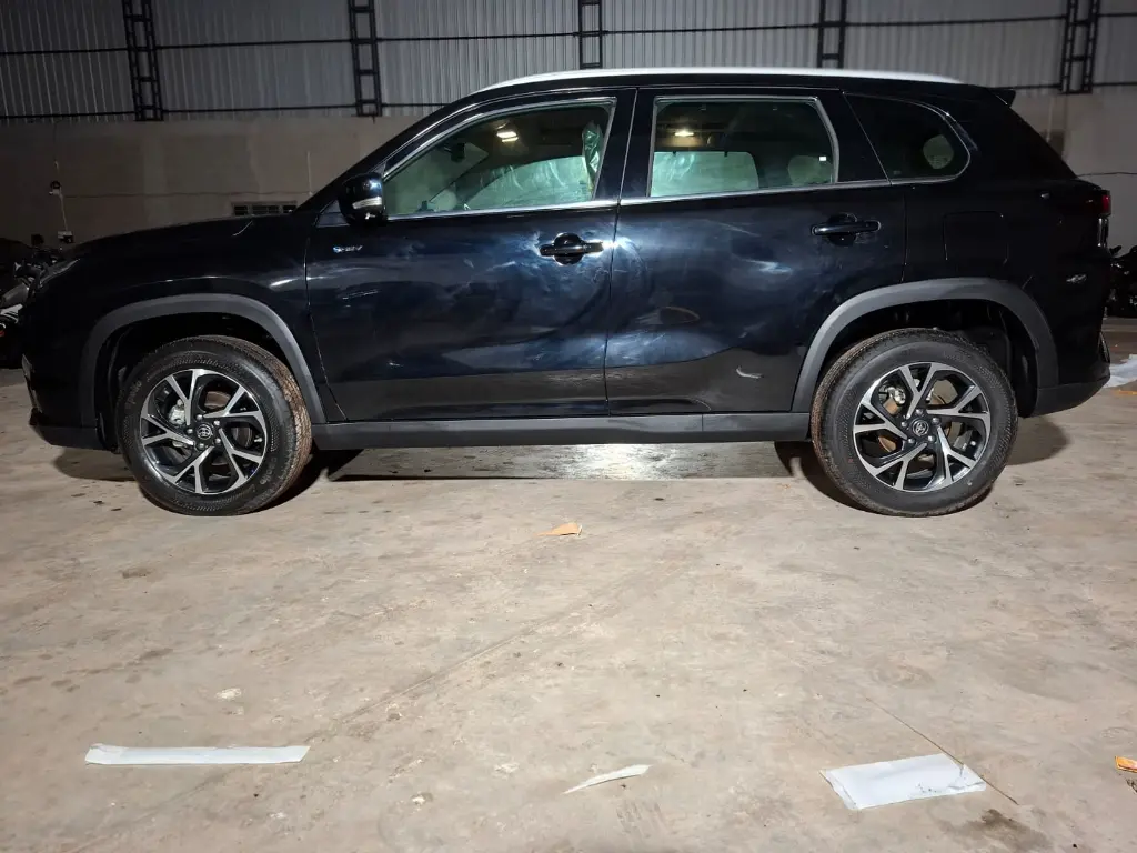 TOYOTA HYRYDER thumbnail 4