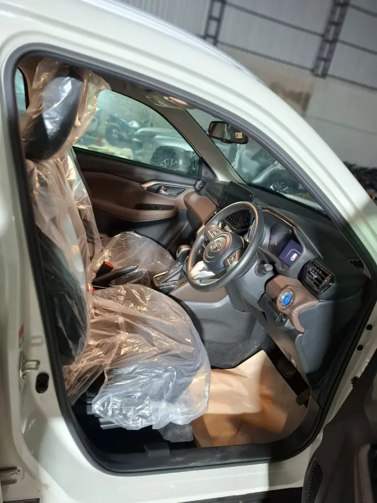 TOYOTA HYRYDER thumbnail 5