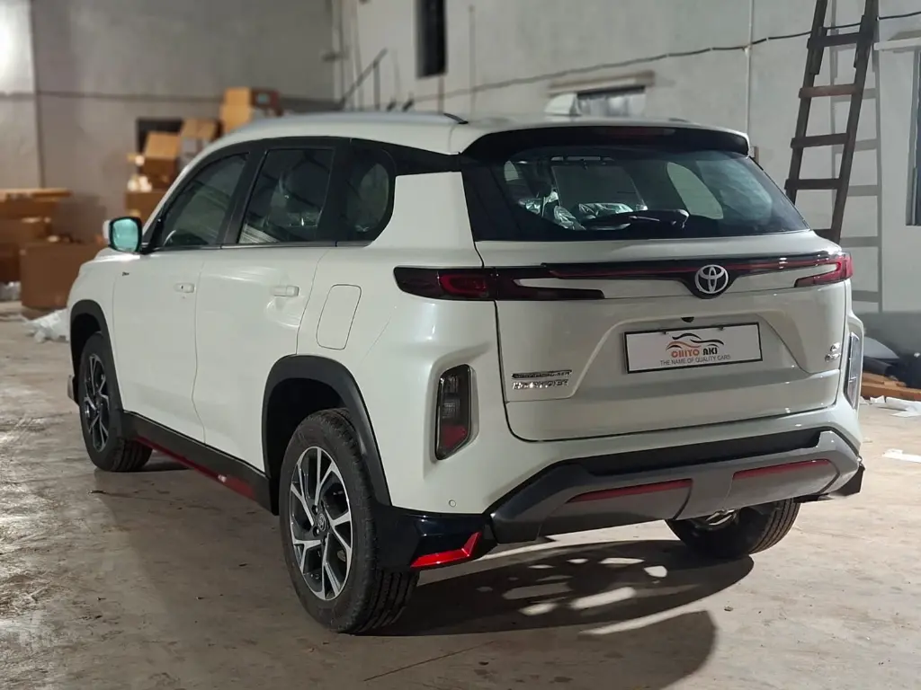 TOYOTA HYRYDER thumbnail 3