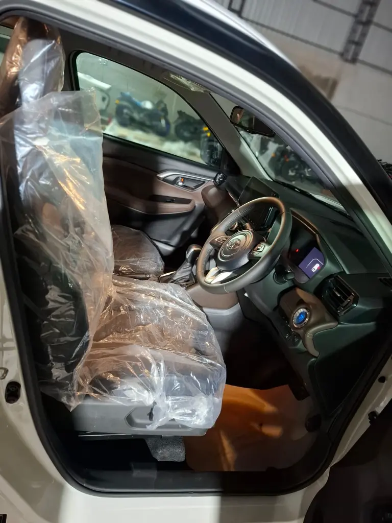 TOYOTA HYRYDER thumbnail 7