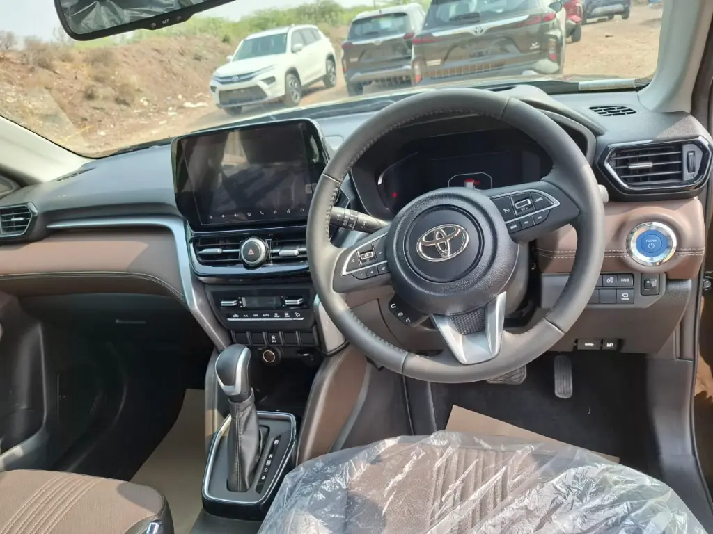 TOYOTA HYRYDER thumbnail 17
