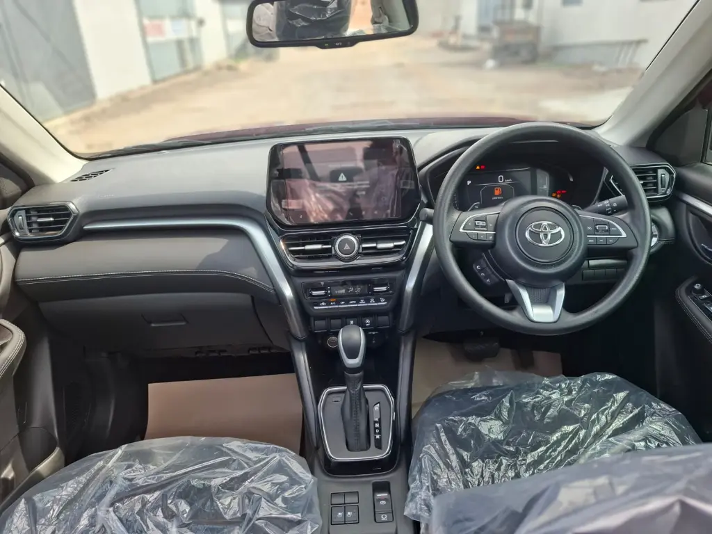 TOYOTA HYRYDER thumbnail 8