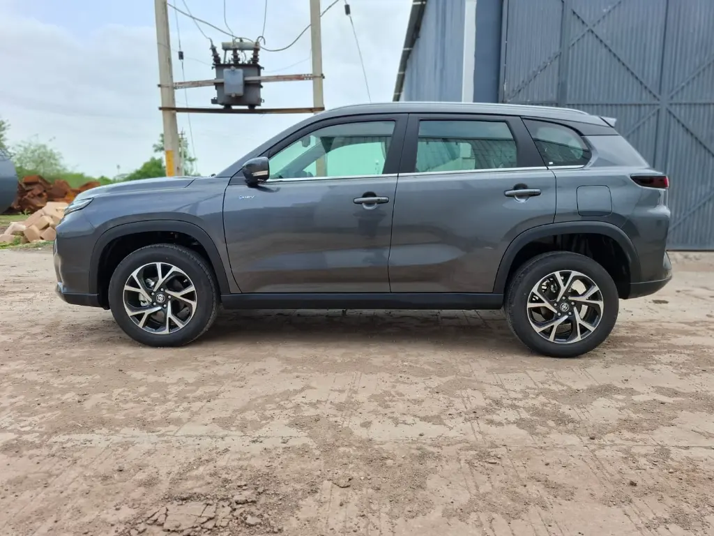 TOYOTA HYRYDER thumbnail 3