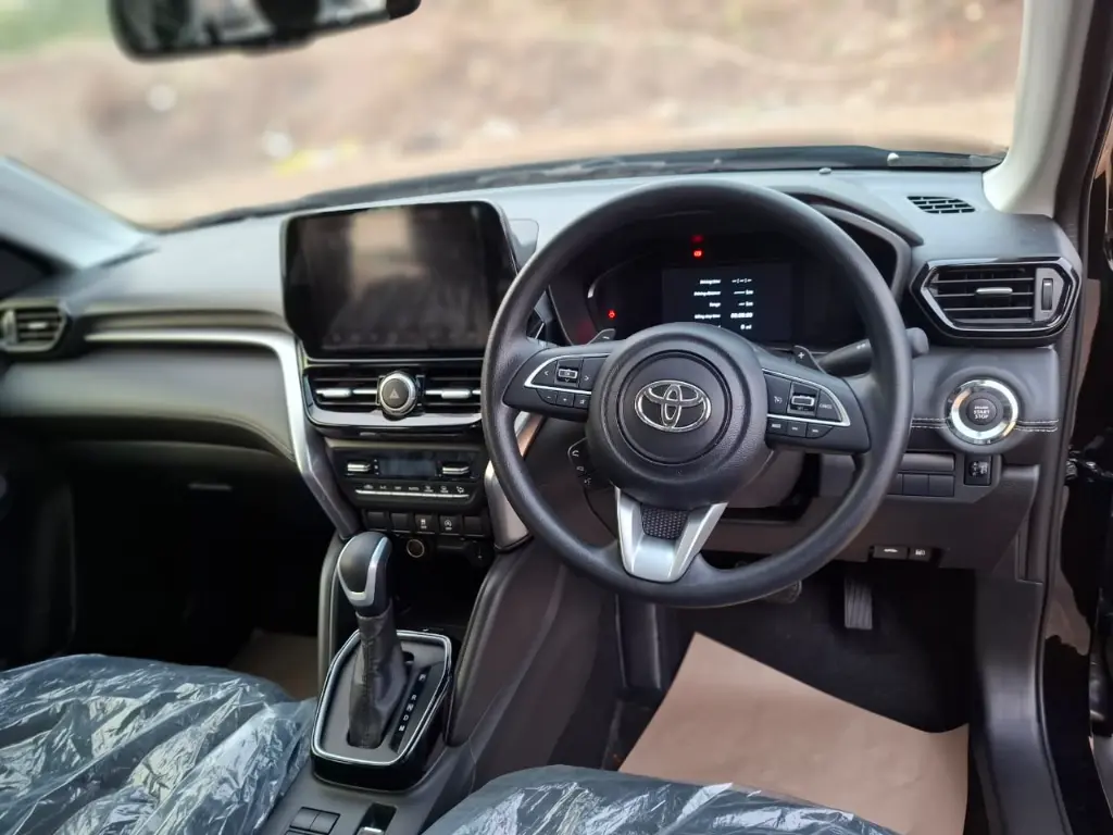 TOYOTA HYRYDER thumbnail 22