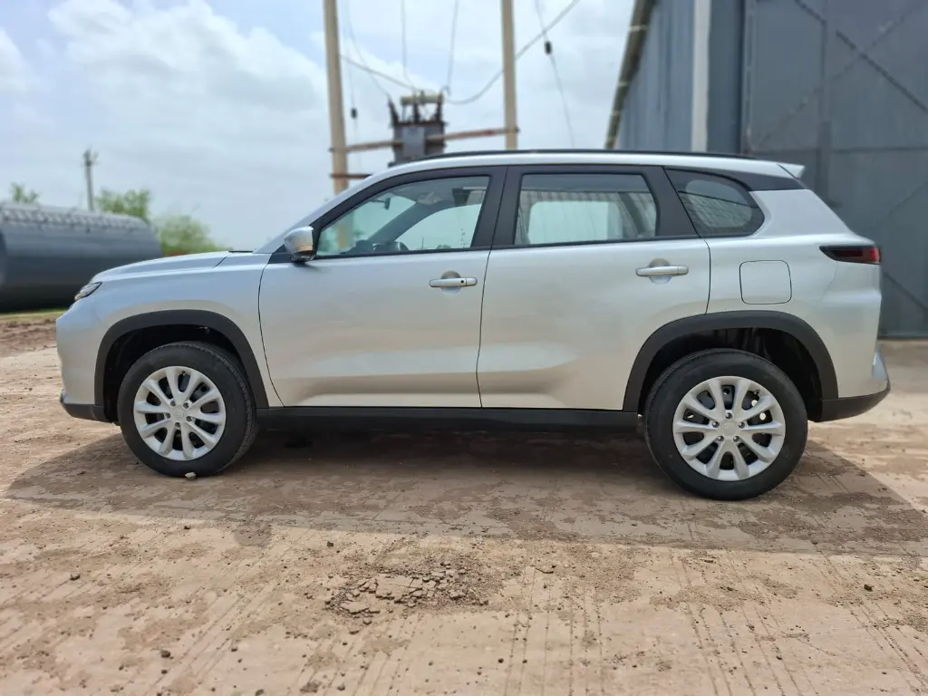 TOYOTA HYRYDER thumbnail 3