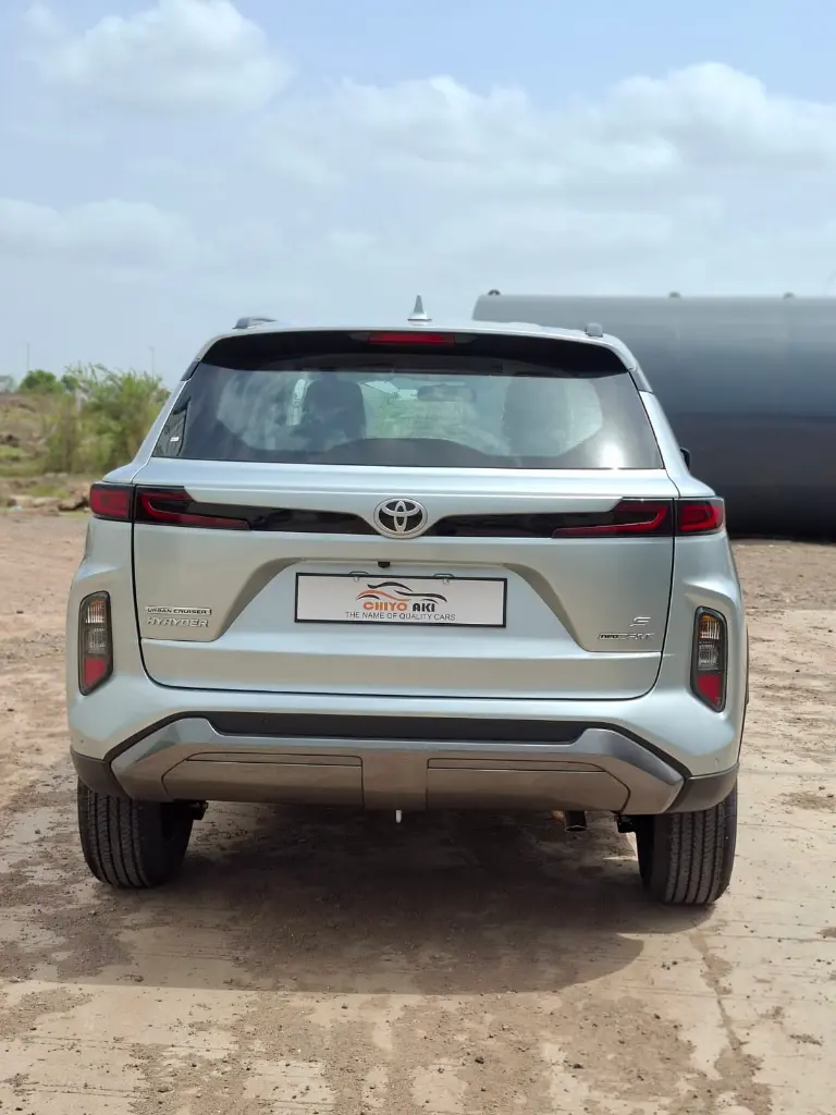 TOYOTA HYRYDER thumbnail 6