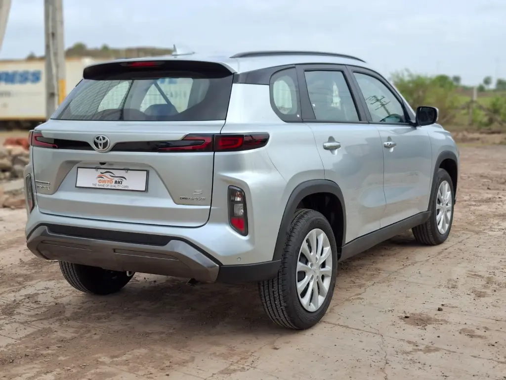TOYOTA HYRYDER thumbnail 4