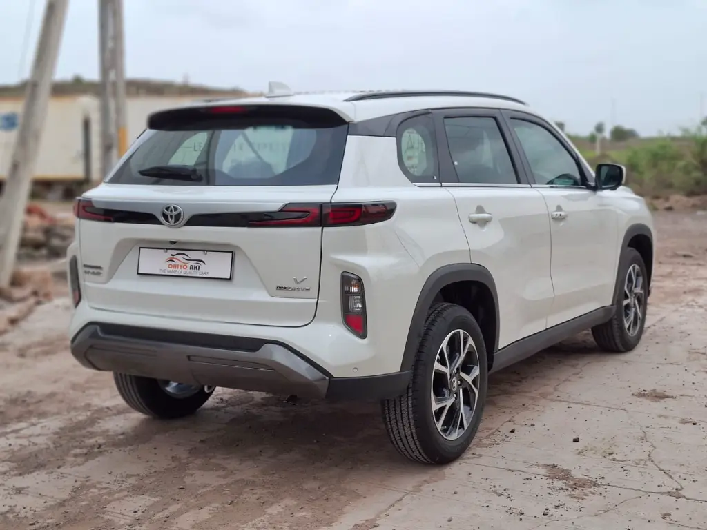 TOYOTA HYRYDER thumbnail 5