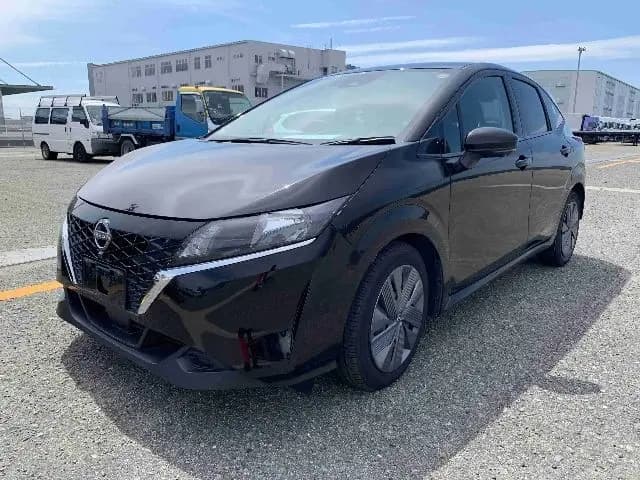 NISSAN NOTE thumbnail 3