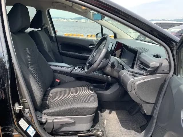 NISSAN NOTE thumbnail 7