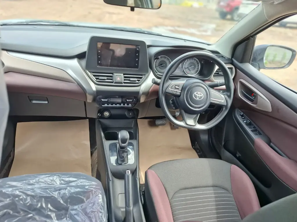 TOYOTA TAISOR thumbnail 5