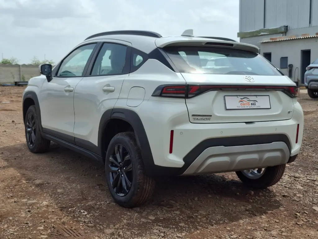 TOYOTA TAISOR thumbnail 4