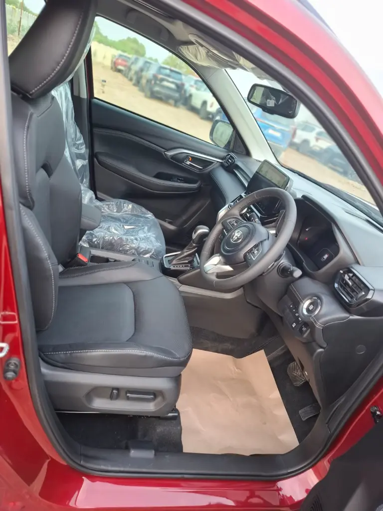 TOYOTA HYRYDER thumbnail 6