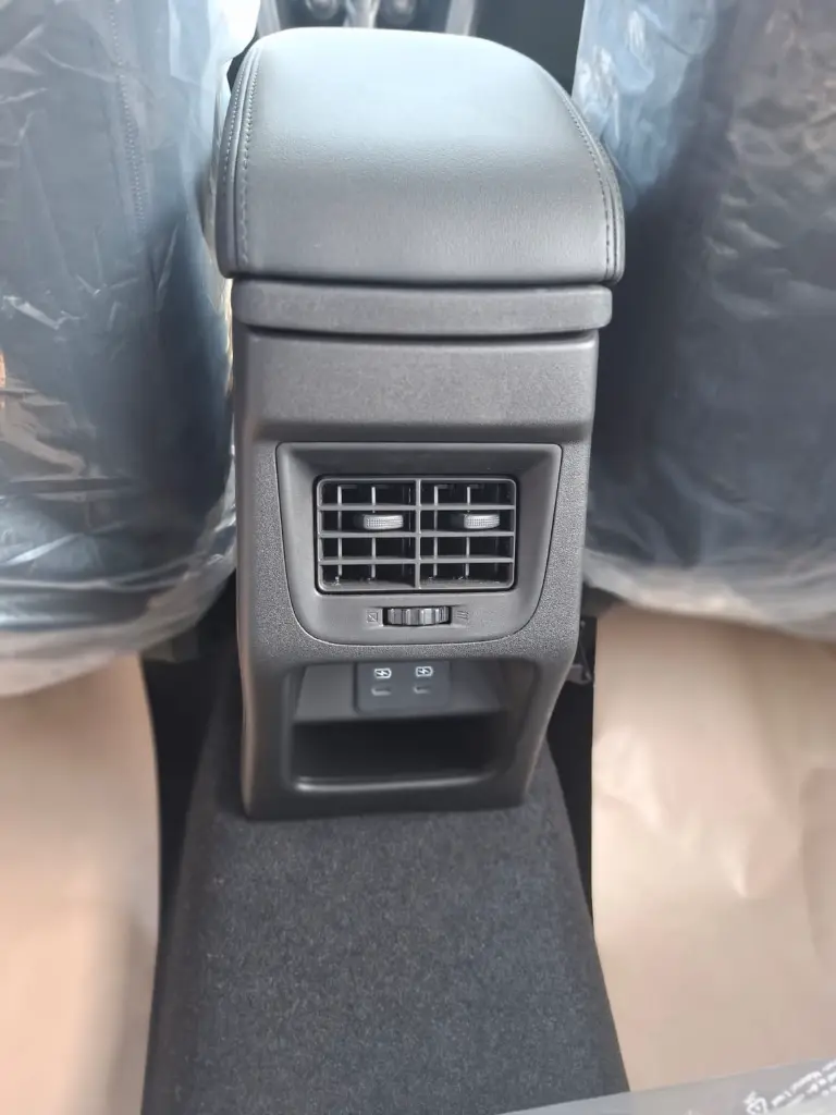 TOYOTA HYRYDER thumbnail 7