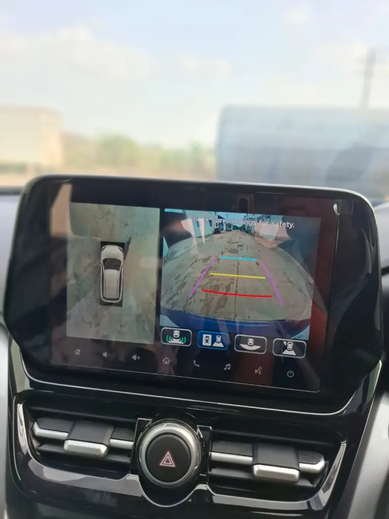 TOYOTA HYRYDER thumbnail 11