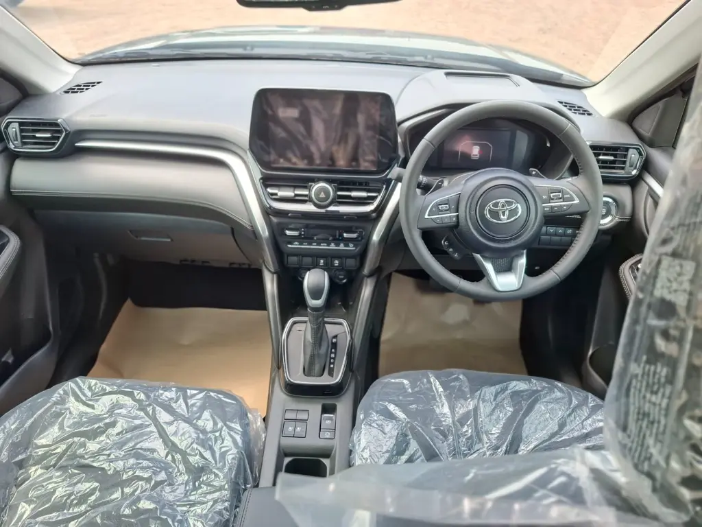 TOYOTA HYRYDER thumbnail 9