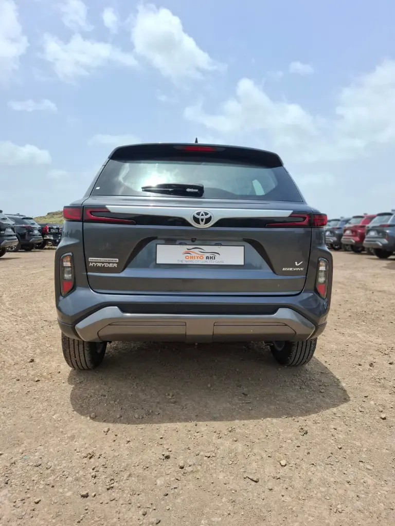 TOYOTA HYRYDER thumbnail 5