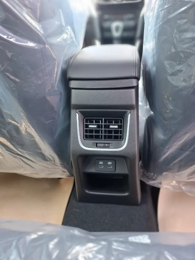 TOYOTA HYRYDER thumbnail 10