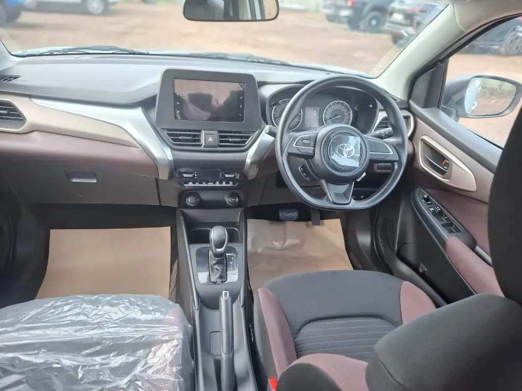 TOYOTA TAISOR thumbnail 7