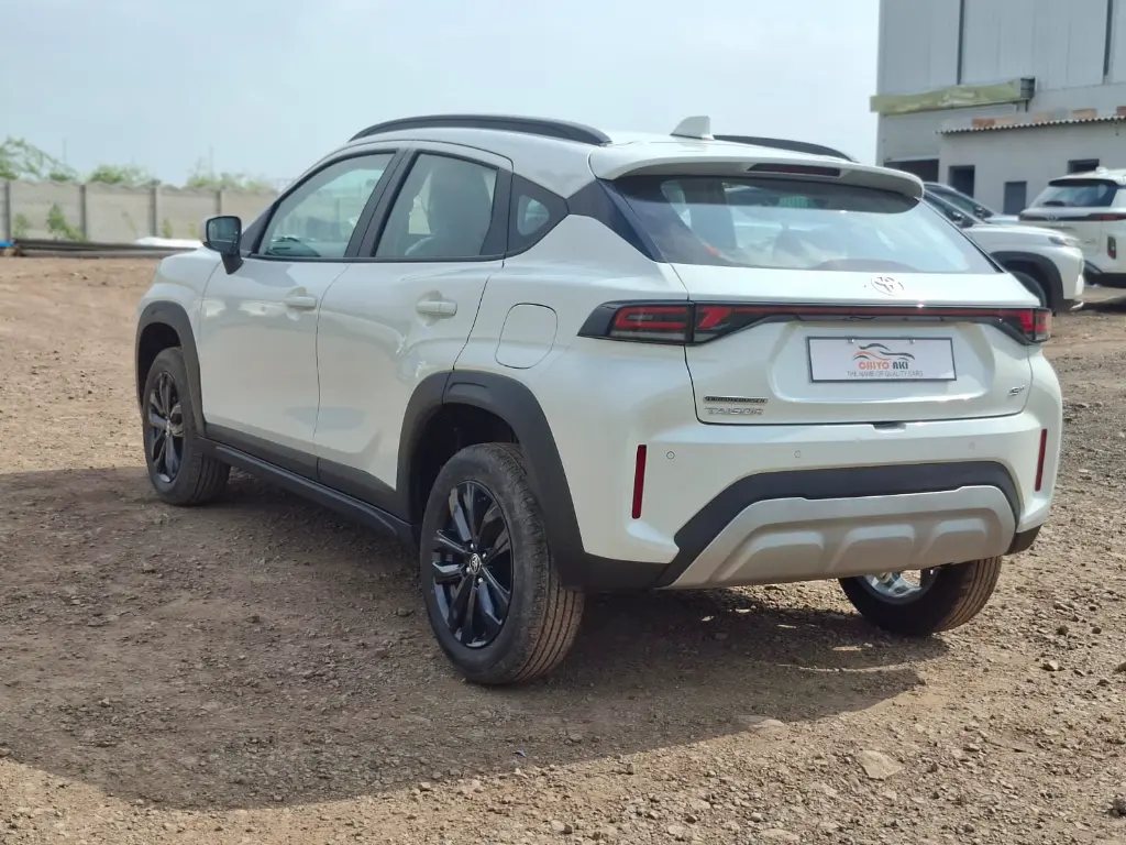 TOYOTA TAISOR thumbnail 5