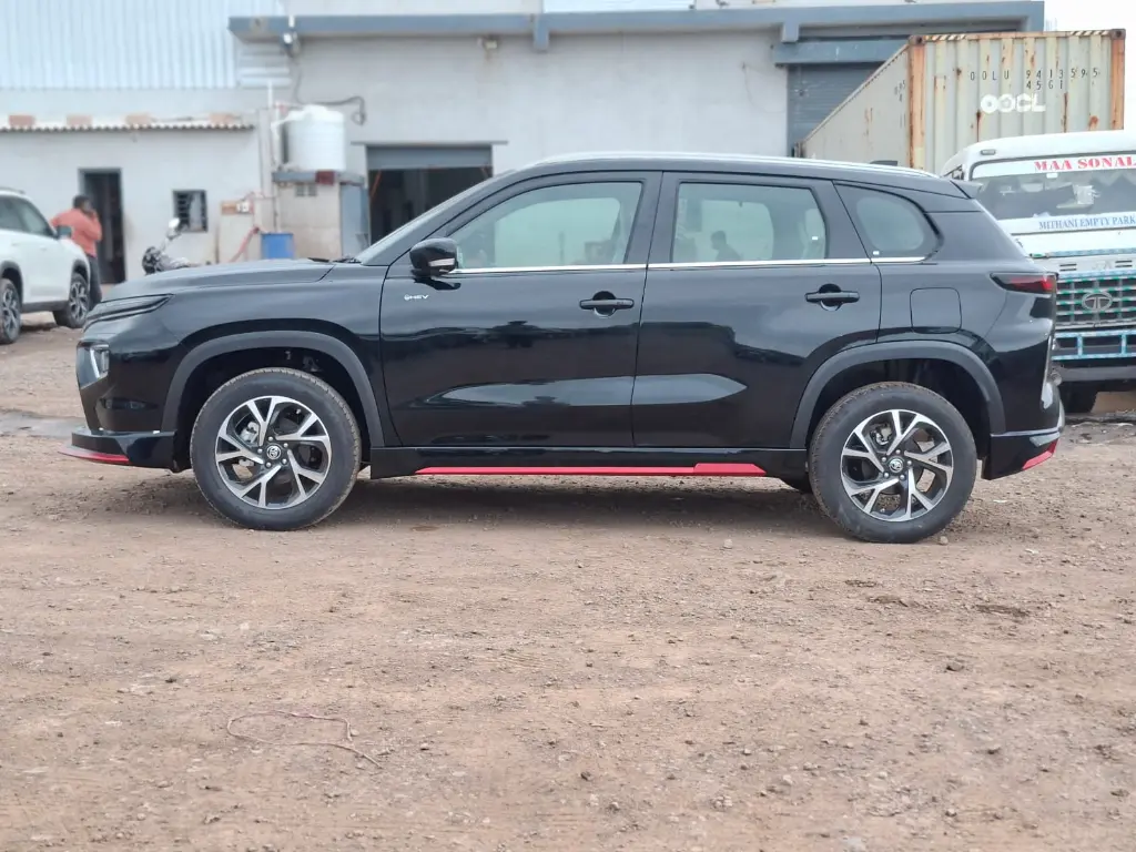 TOYOTA HYRYDER thumbnail 3