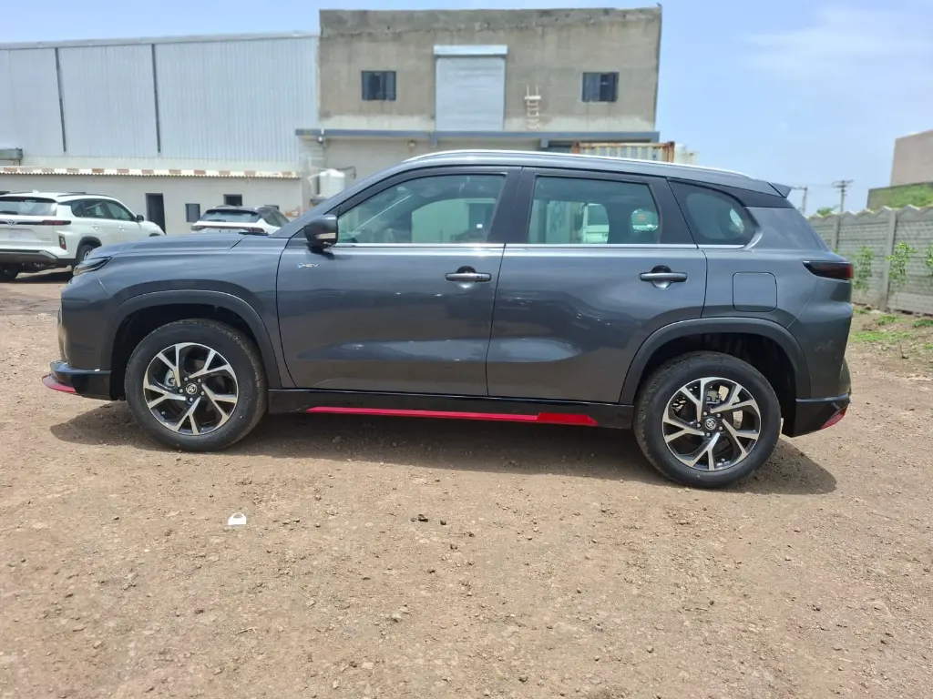 TOYOTA HYRYDER thumbnail 4