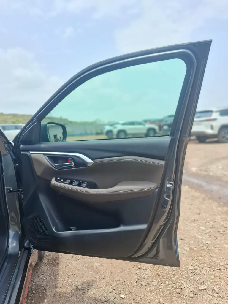 TOYOTA HYRYDER thumbnail 13