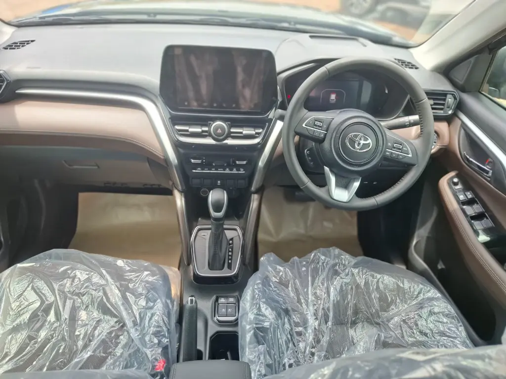 TOYOTA HYRYDER thumbnail 6