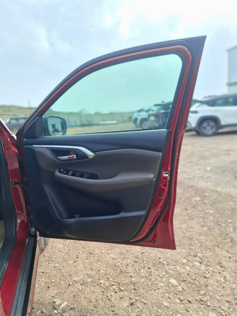 TOYOTA HYRYDER thumbnail 12