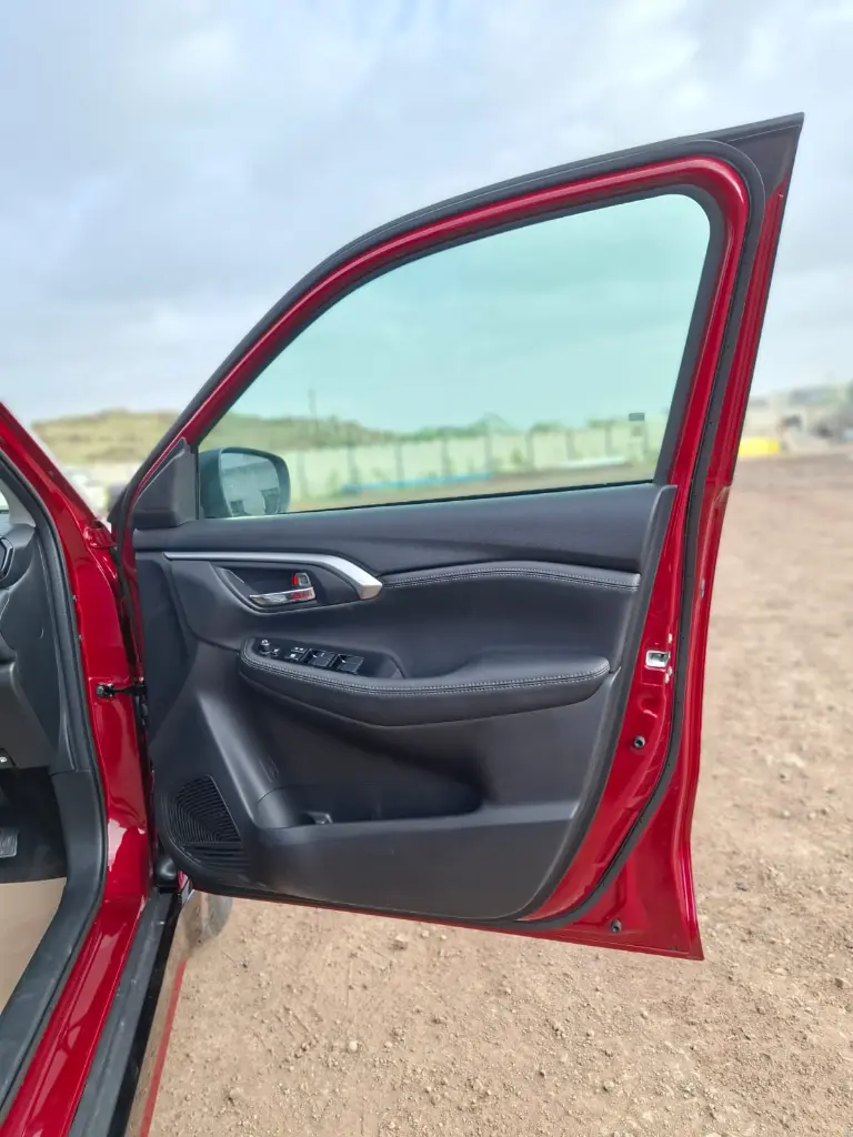 TOYOTA HYRYDER thumbnail 8