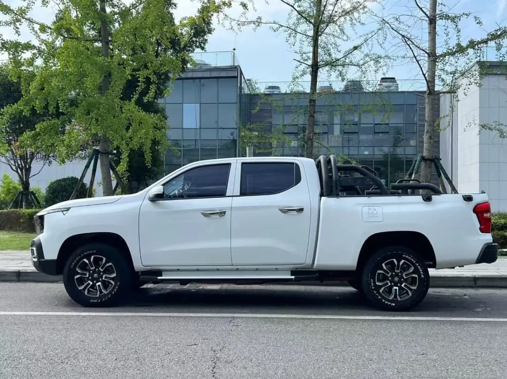 CHANGAN HUNTER thumbnail 4
