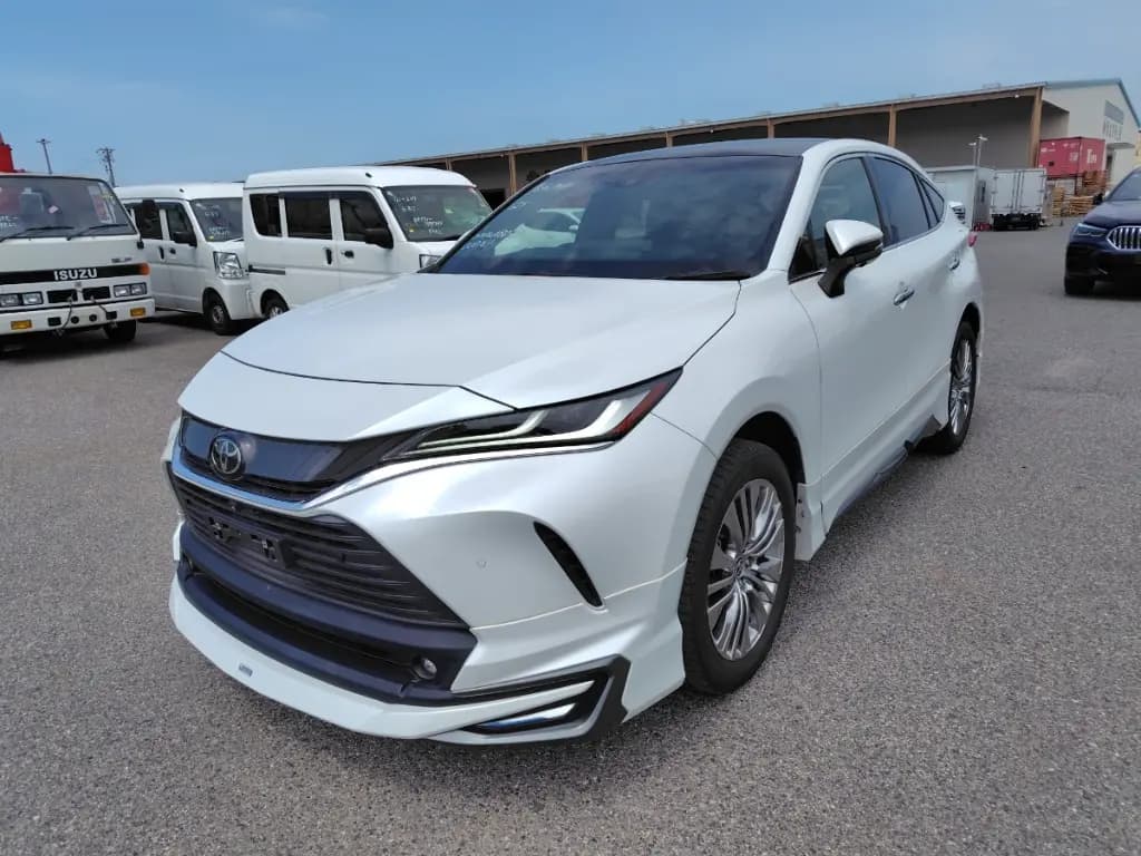 TOYOTA HARRIER thumbnail 2
