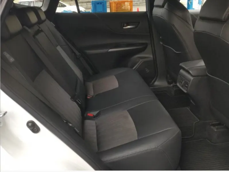 TOYOTA HARRIER thumbnail 6