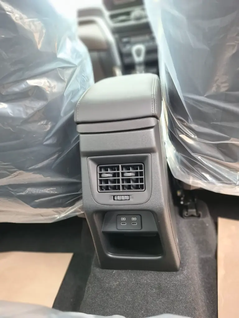 TOYOTA HYRYDER thumbnail 8