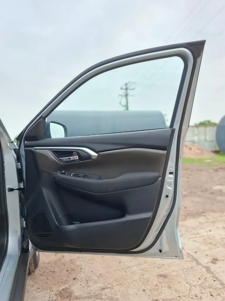TOYOTA HYRYDER thumbnail 10