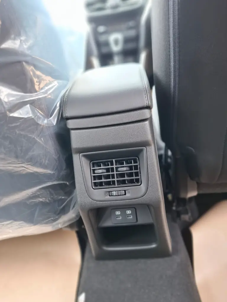 TOYOTA HYRYDER thumbnail 9
