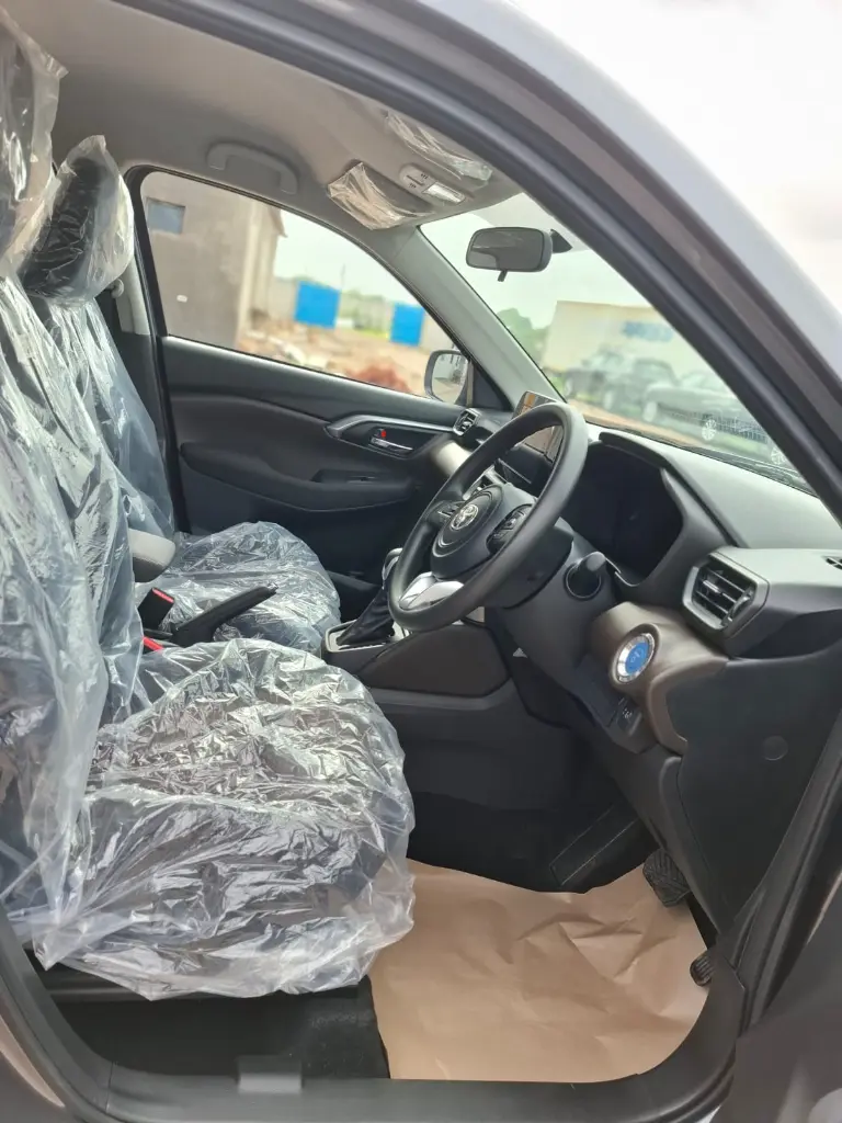 TOYOTA HYRYDER thumbnail 6