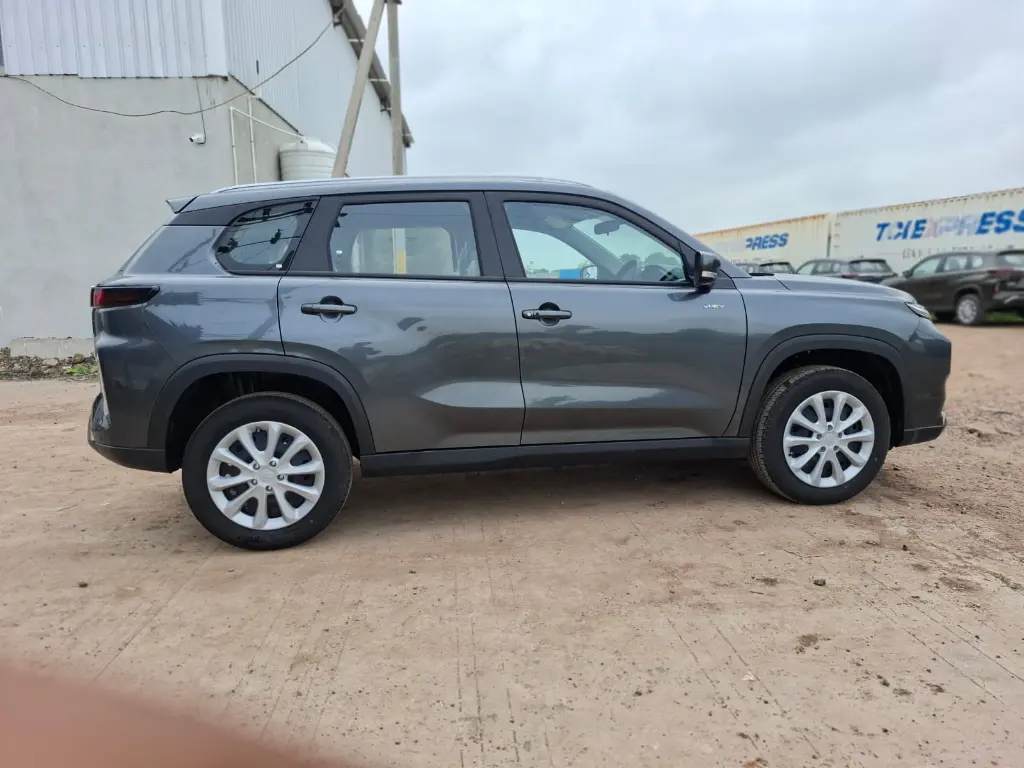 TOYOTA HYRYDER thumbnail 5