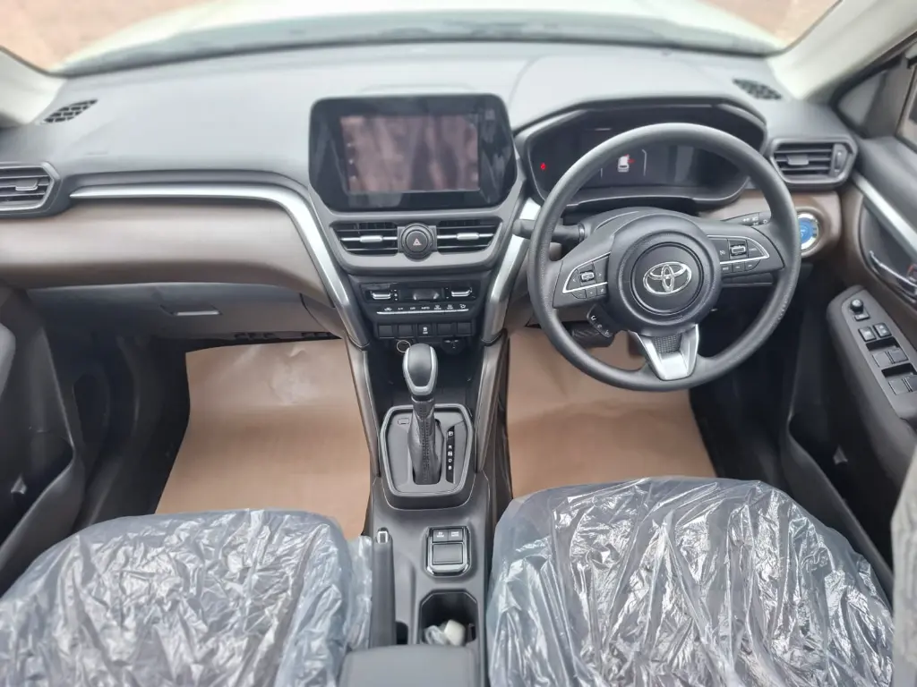 TOYOTA HYRYDER thumbnail 6