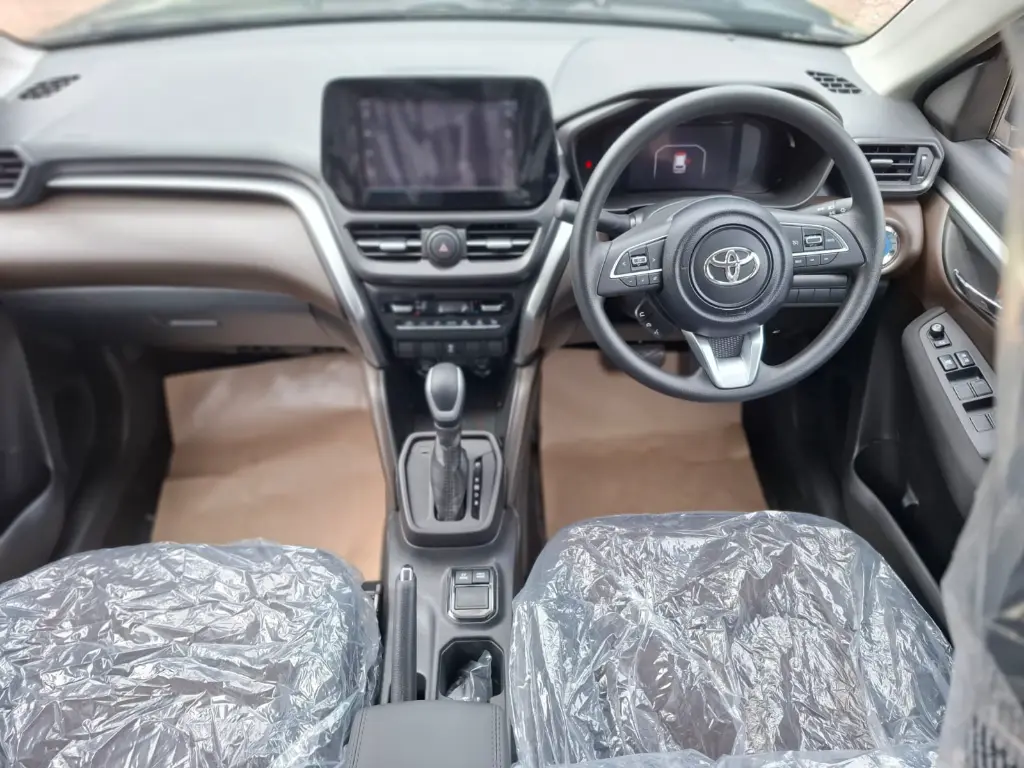 TOYOTA HYRYDER thumbnail 4