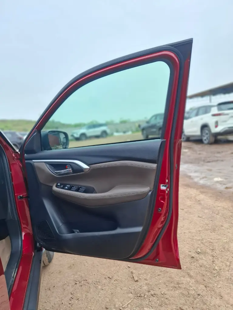 TOYOTA HYRYDER thumbnail 4