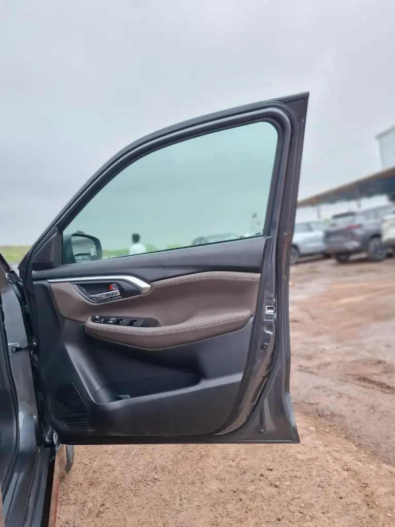 TOYOTA HYRYDER thumbnail 9