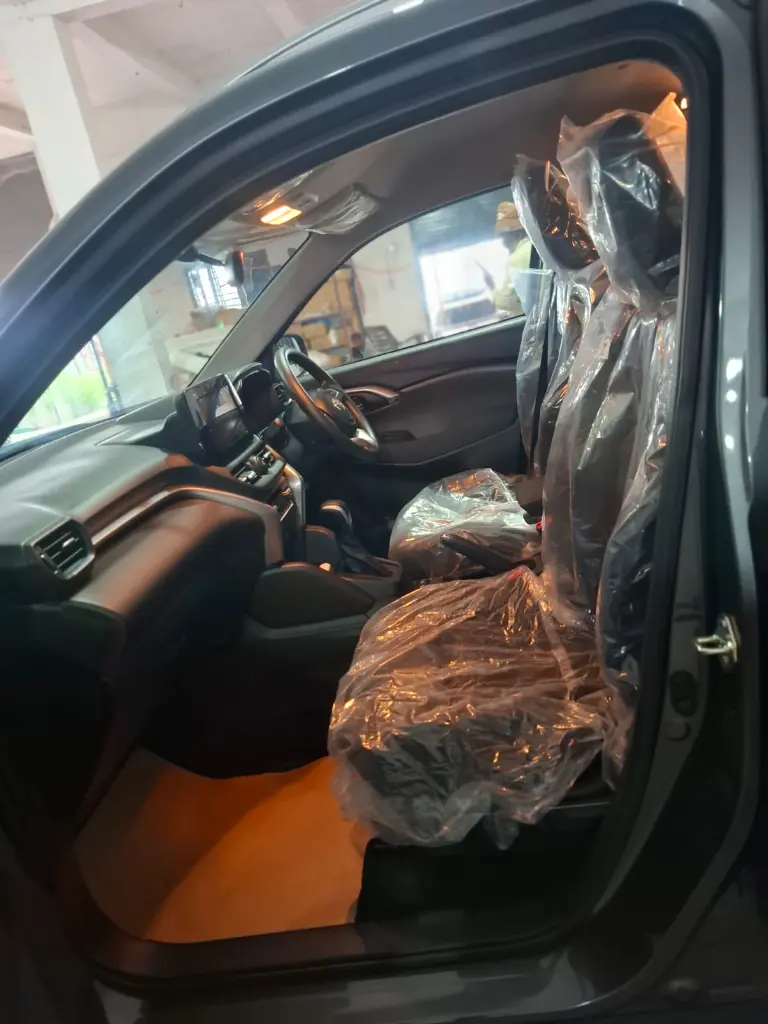 TOYOTA HYRYDER thumbnail 4