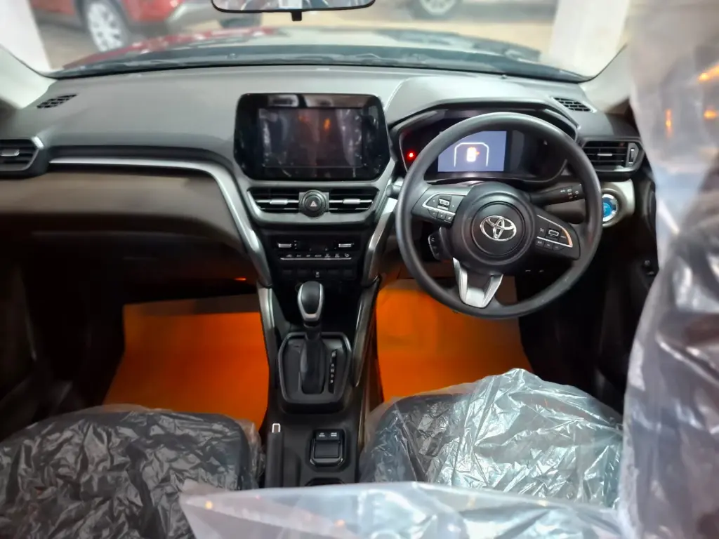 TOYOTA HYRYDER thumbnail 5