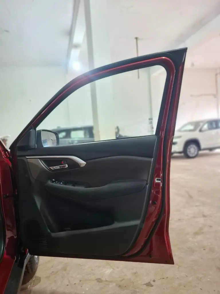 TOYOTA HYRYDER thumbnail 7